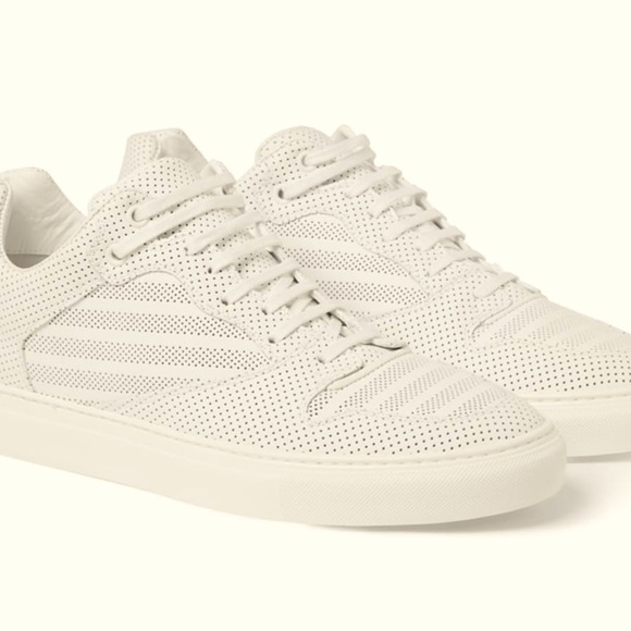 Limited Balenciaga Monochrome Sneakers - Picture 1 of 6